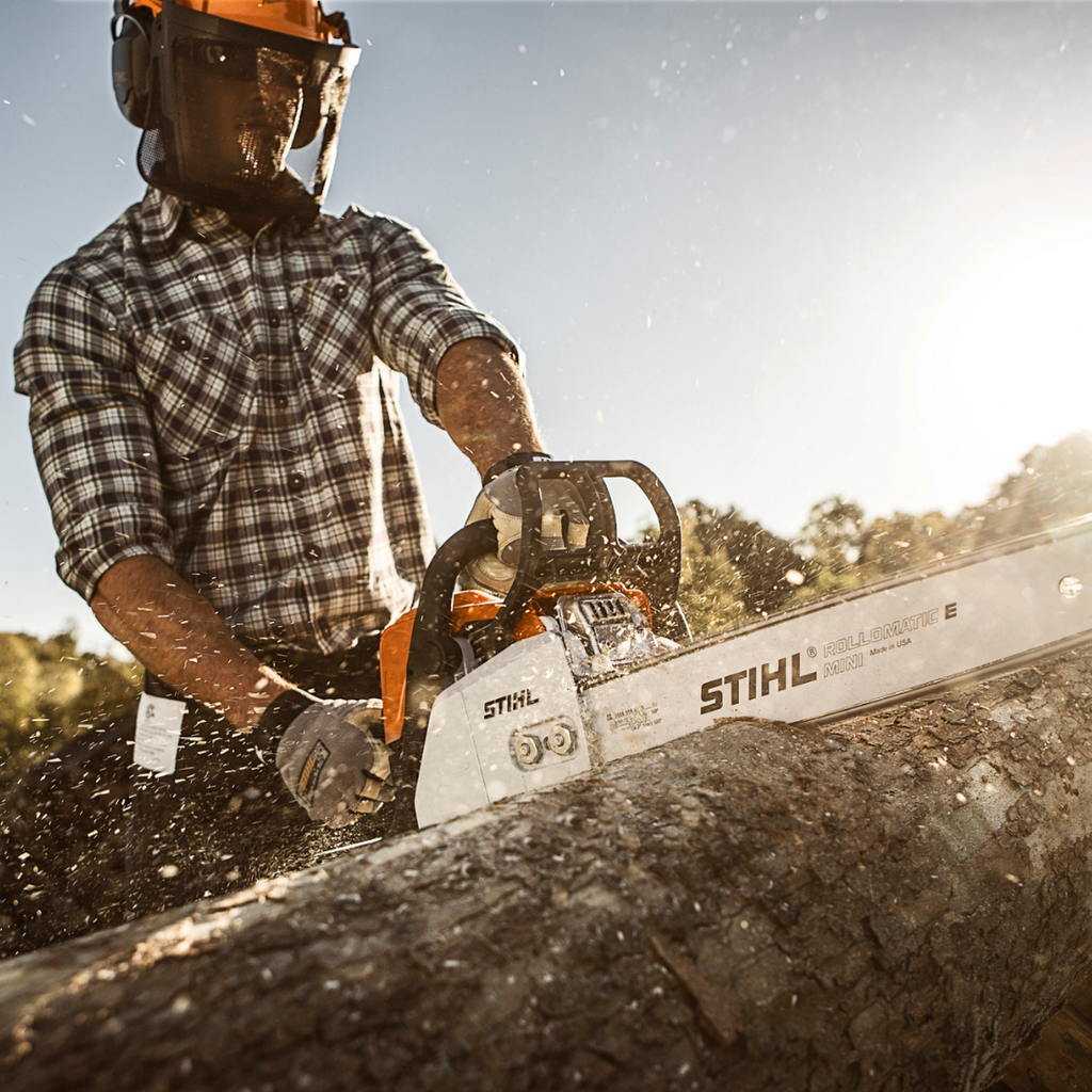 The Ultimate Chainsaw Buyer's Guide
