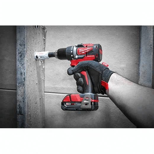 Milwaukee m18 compact drill deals