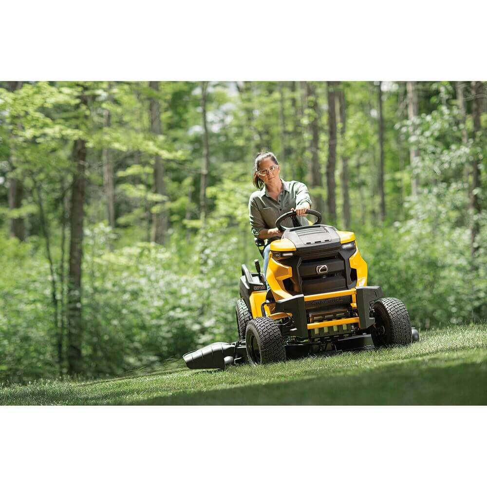 Cub cadet lawn and garden tractors sale