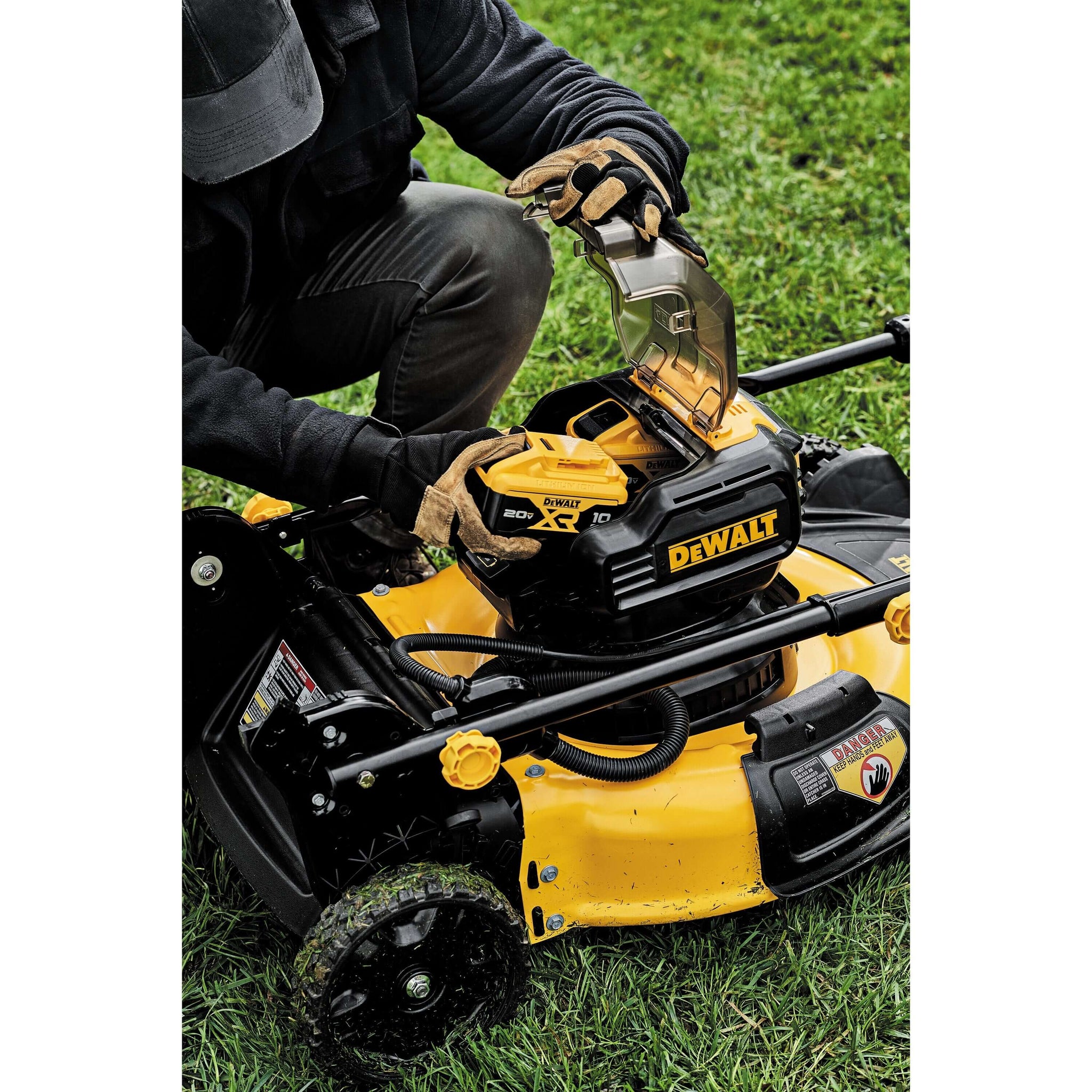 LIMITED STOCK* Dewalt 2X20V MAX* 21-1/2 BRUSHLESS CORDLESS PUSH M